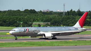 nrt-20090815-jalcargo-B767.jpg