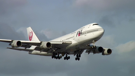 JAL-747-tsurumaru.jpg